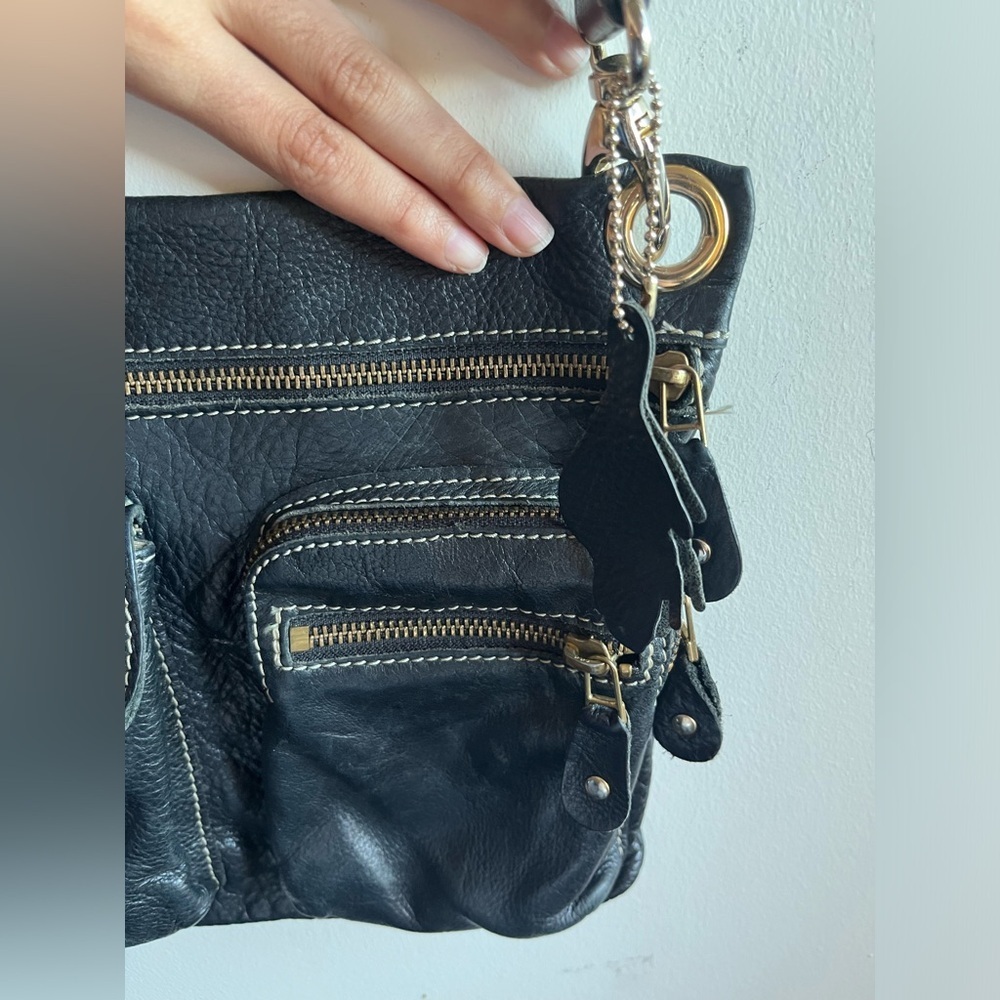 Roots Black Leather Crossbody Bag - Picture 4 of 9